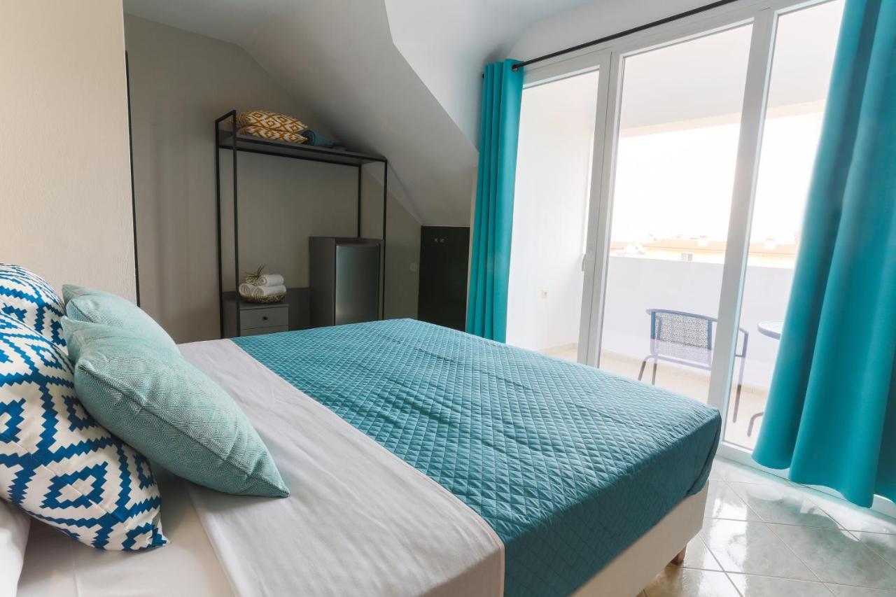 Joya Ofrynio Stylish Suites Ofrinion Exterior photo